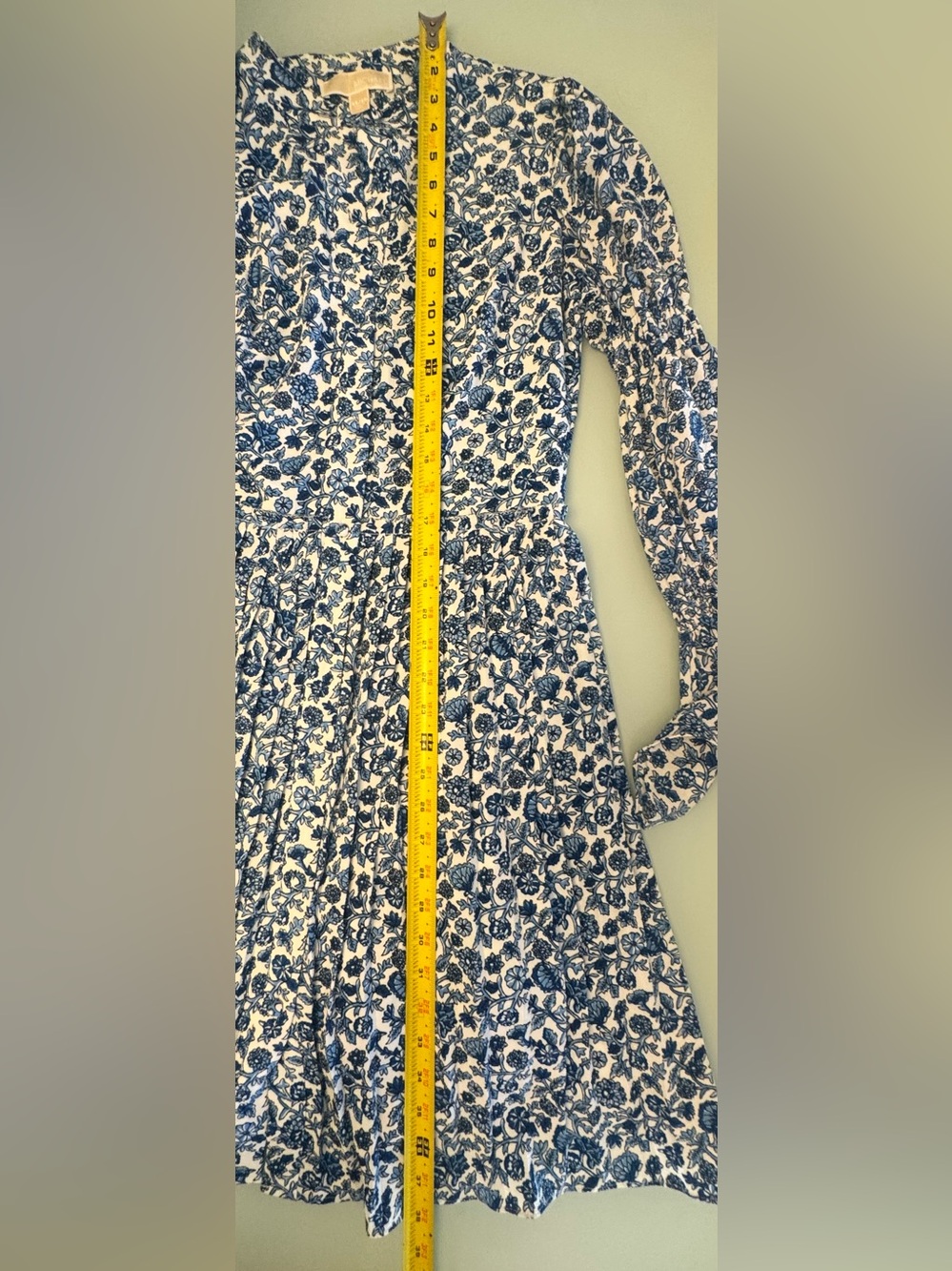 MICHAEL Michael Kors Blue White Floral Pleated Dress Smocked Bell Sleeve XS - Picture 5 of 12